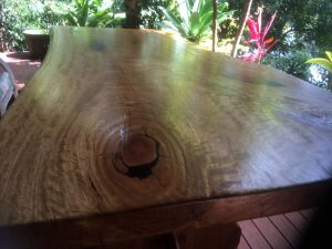 Blackbutt dining table with fiddleback grain