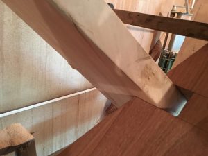 Interlocking W timber table base